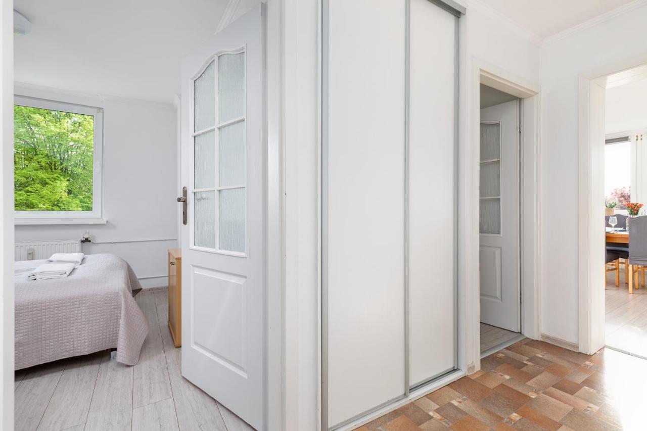 Marynarzy Okretow Pogranicza Apartments By Noclegi Renters 코워브제크 외부 사진